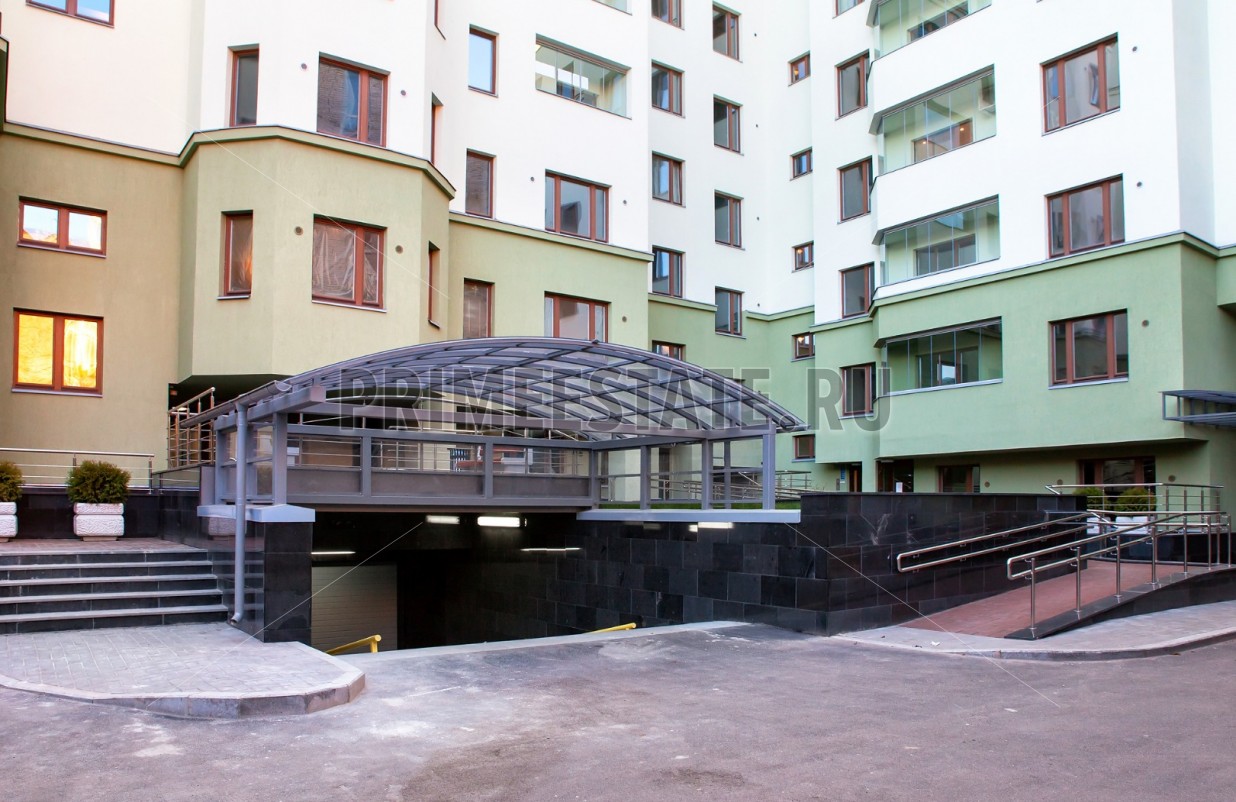 улица Куйбышева, 13 (литера Б)  —   Дом на Дворянской  (фото 3)